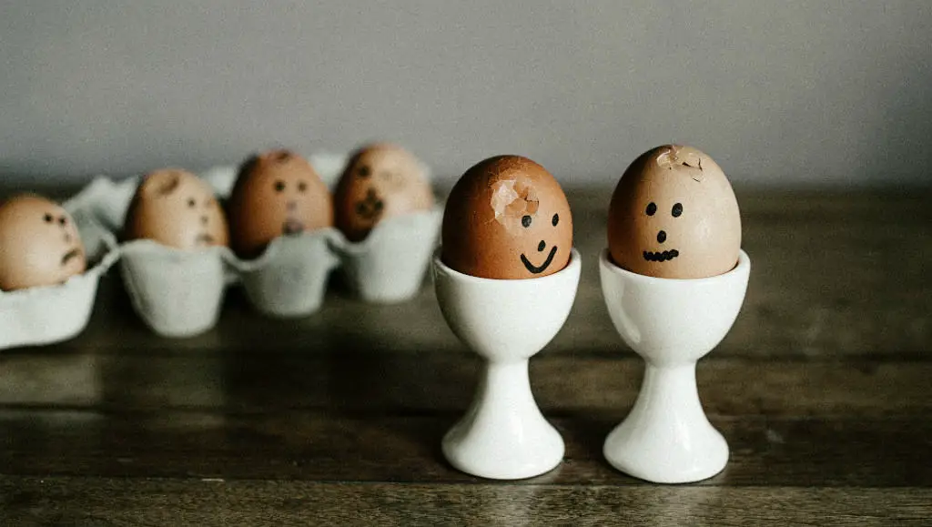 Cholesterol is naturally present in eggs 
