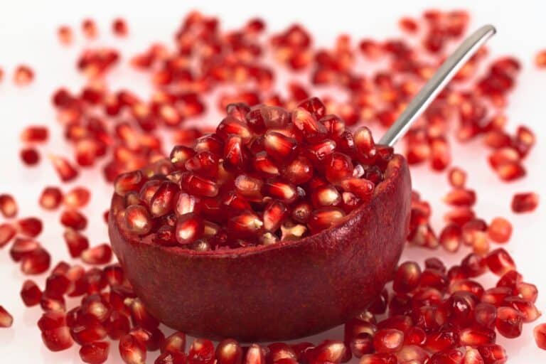 What Do Pomegranate Seeds Taste Like